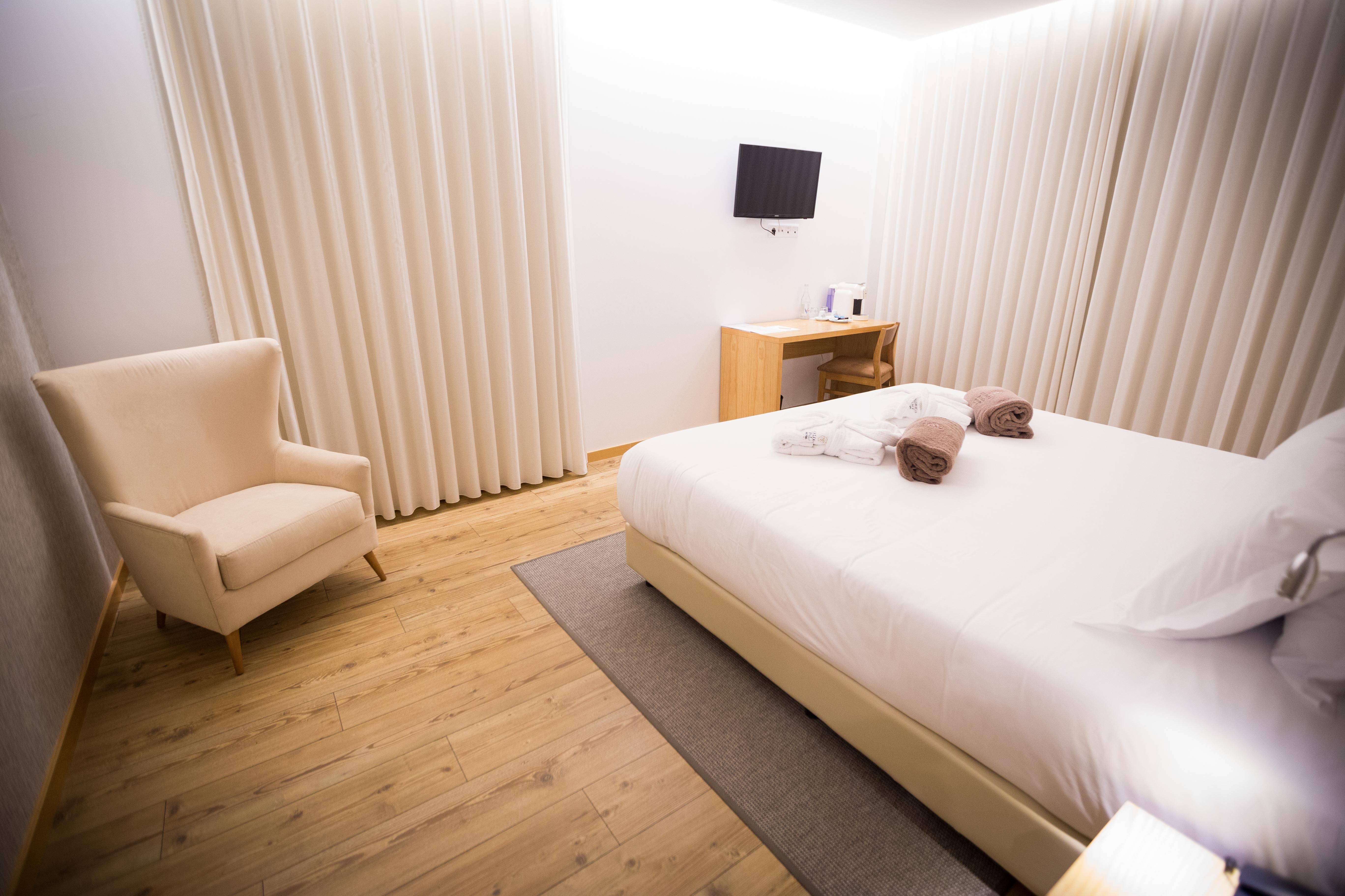 Lam Hotel Селорику ди Бащу Екстериор снимка