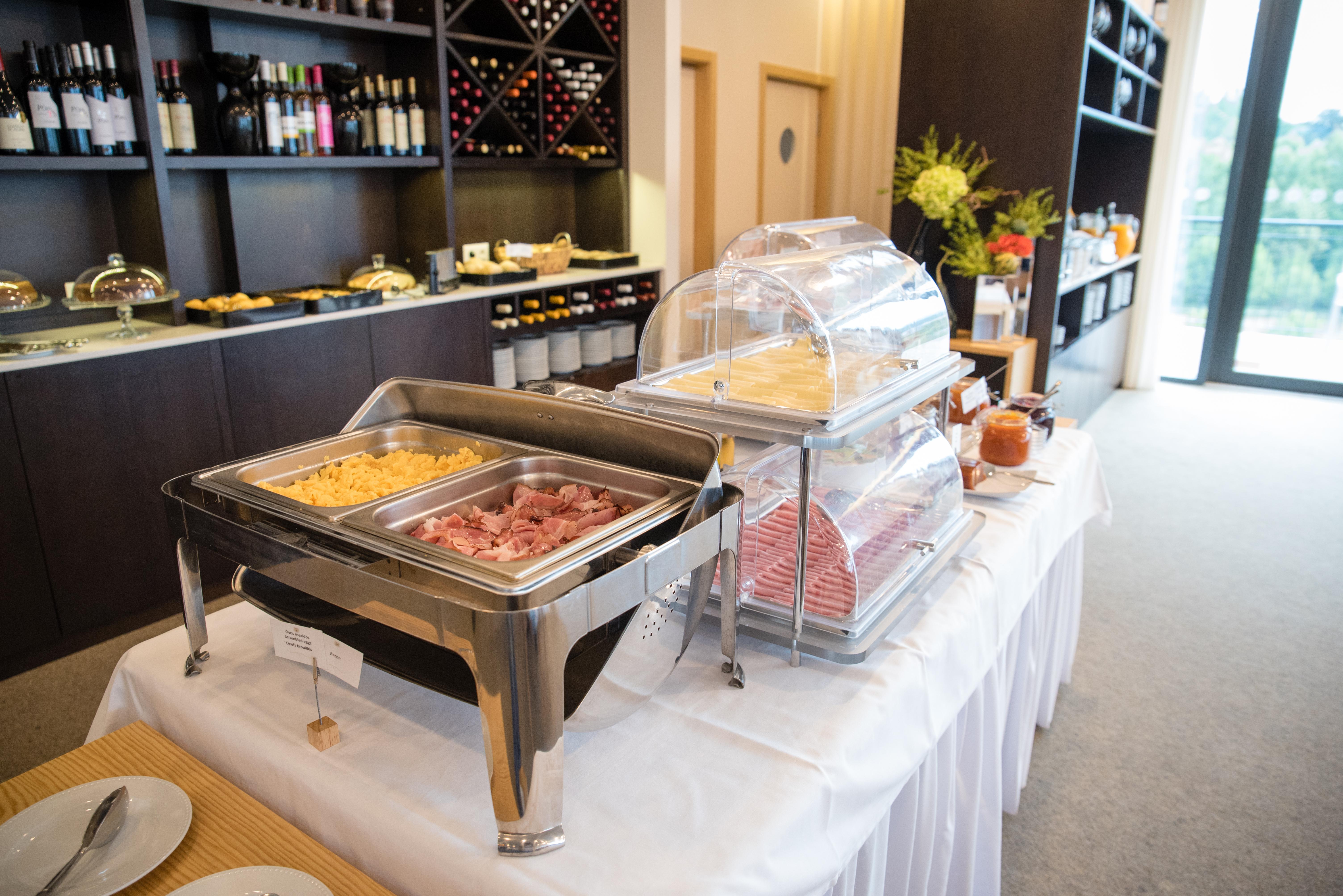 Lam Hotel Селорику ди Бащу Екстериор снимка